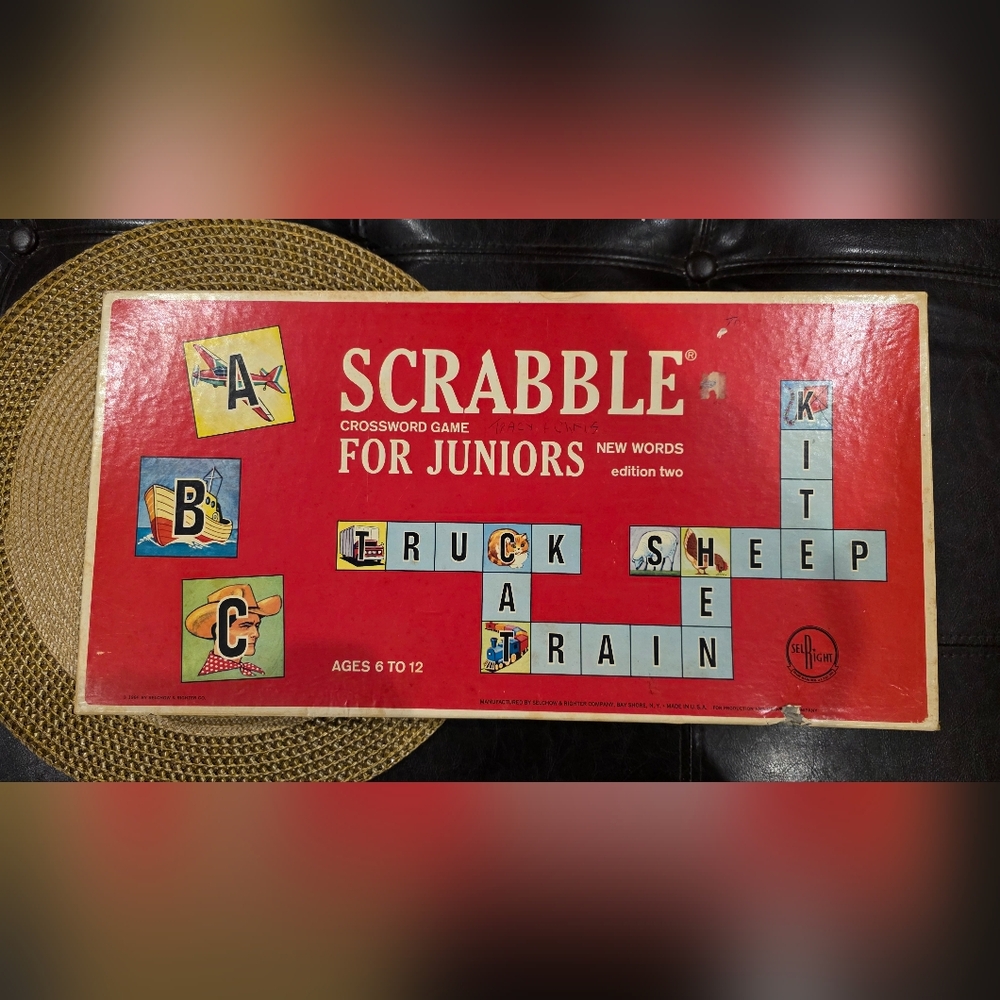 Scrabble for Juniors Crossword Game Vintage
